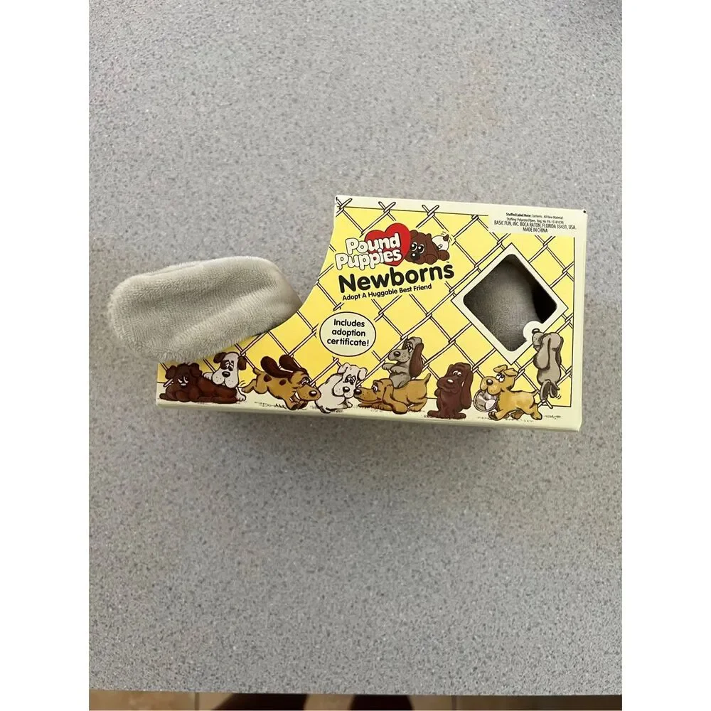 Pound Puppies Newborns New in Box Hasbro 2018 80s Vintage Gray Dog Floppy Ears